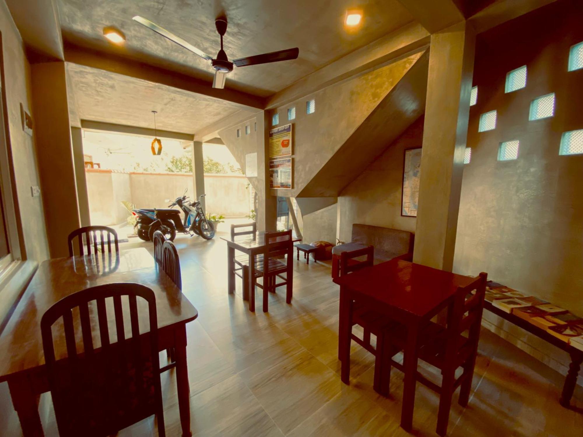 Tamara Motels Hikkaduwa Ngoại thất bức ảnh